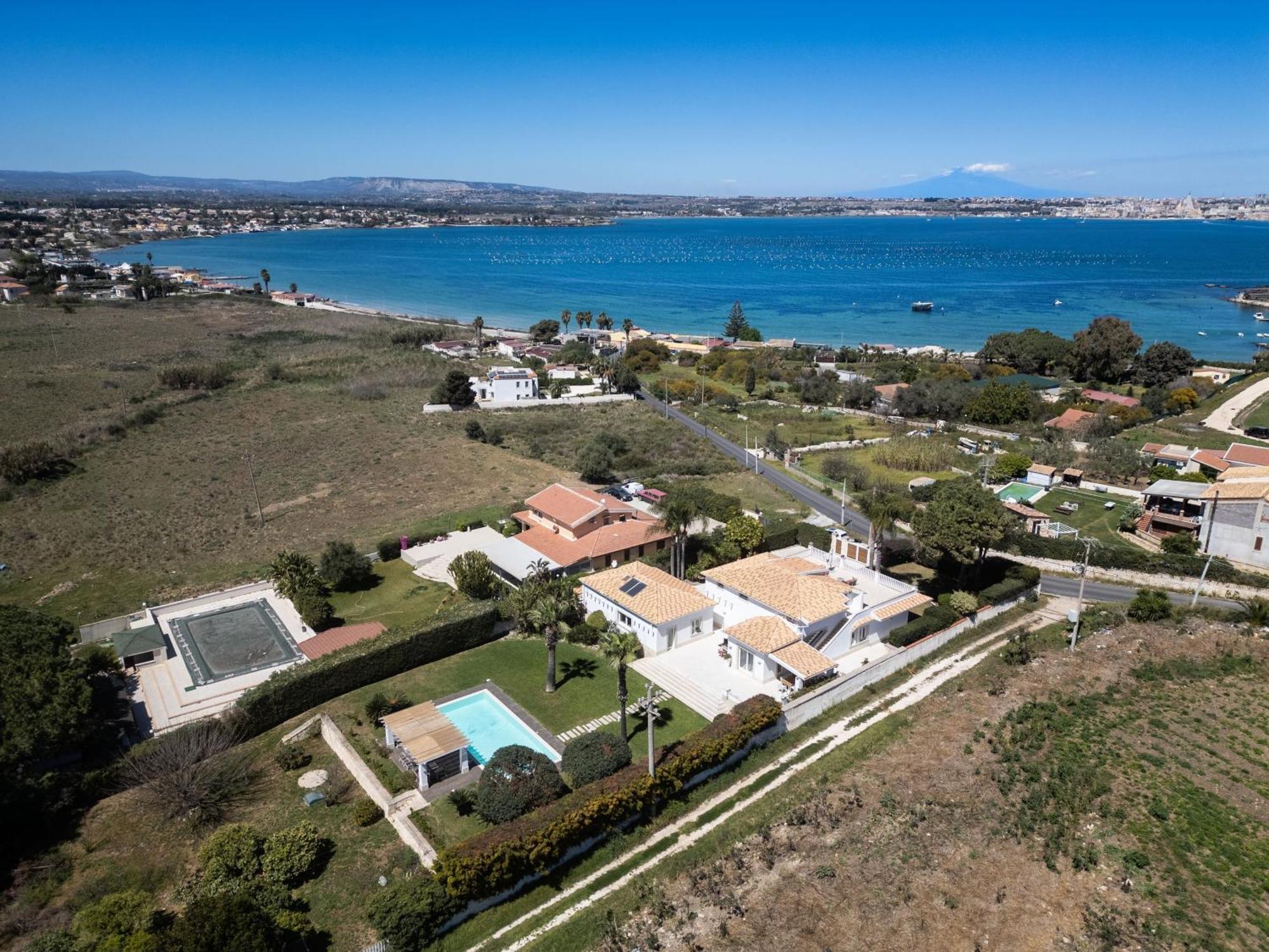 Villa Elena By Ortigia Apartments Fanusa Buitenkant foto